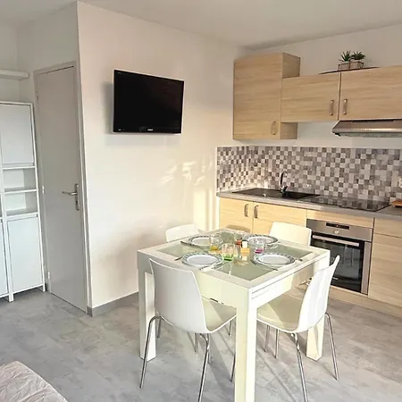 公寓 Les Coralies 圣马克西姆