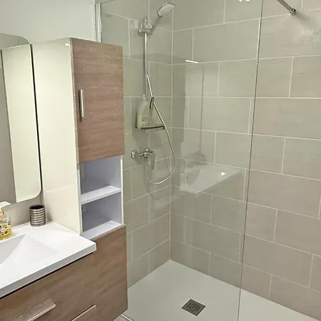 アパート Les Coralies サント・マキシム