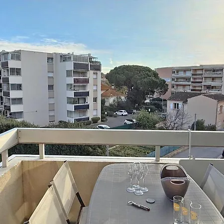 Les Coralies * サント・マキシム