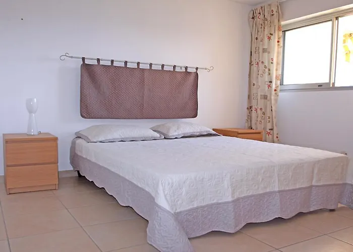 Les Coralies Apartment *